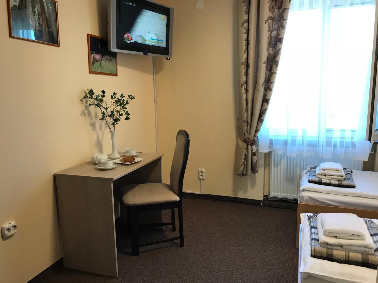 ホテル Карпатський Затишок スラブスク エクステリア 写真